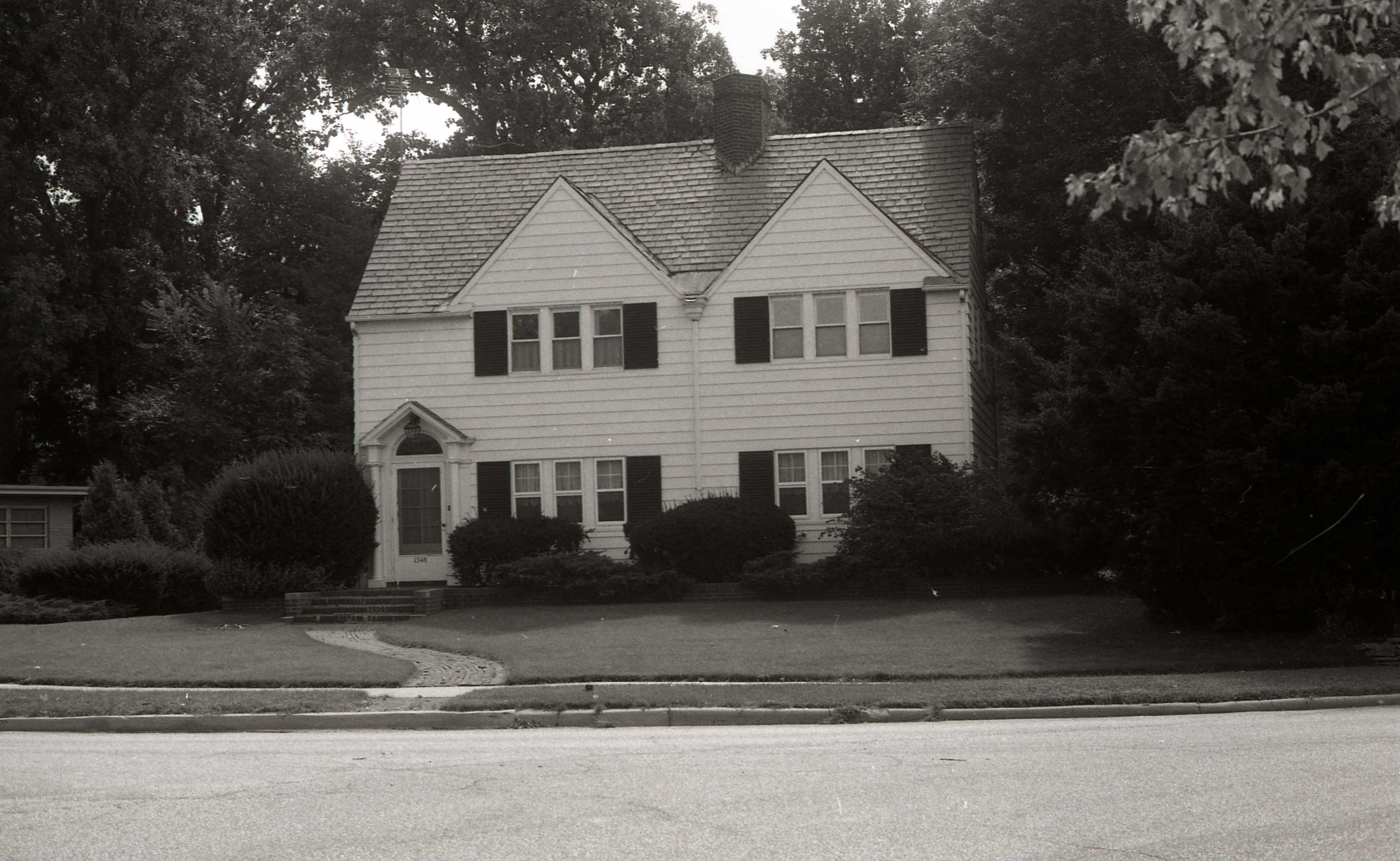 1348 East Wayne Street South